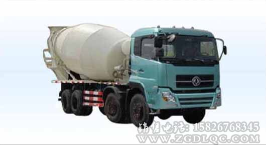 東風(fēng)天龍前四后八混凝土攪拌運(yùn)輸車